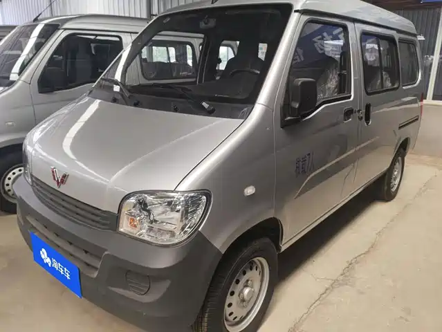  Wuling Motors Wuling Zhiguang 2023 1.5L Utility 5/7-seater