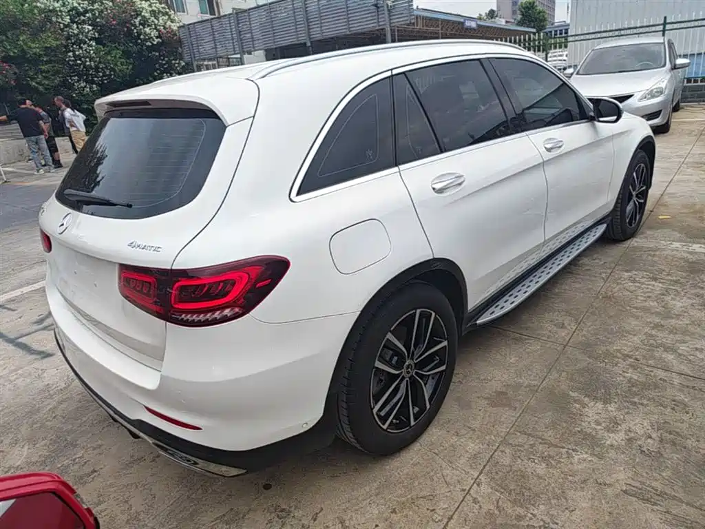 Mercedes-Benz GLC 2022 Facelift II GLC 260 L 4MATIC Luxury фото 7