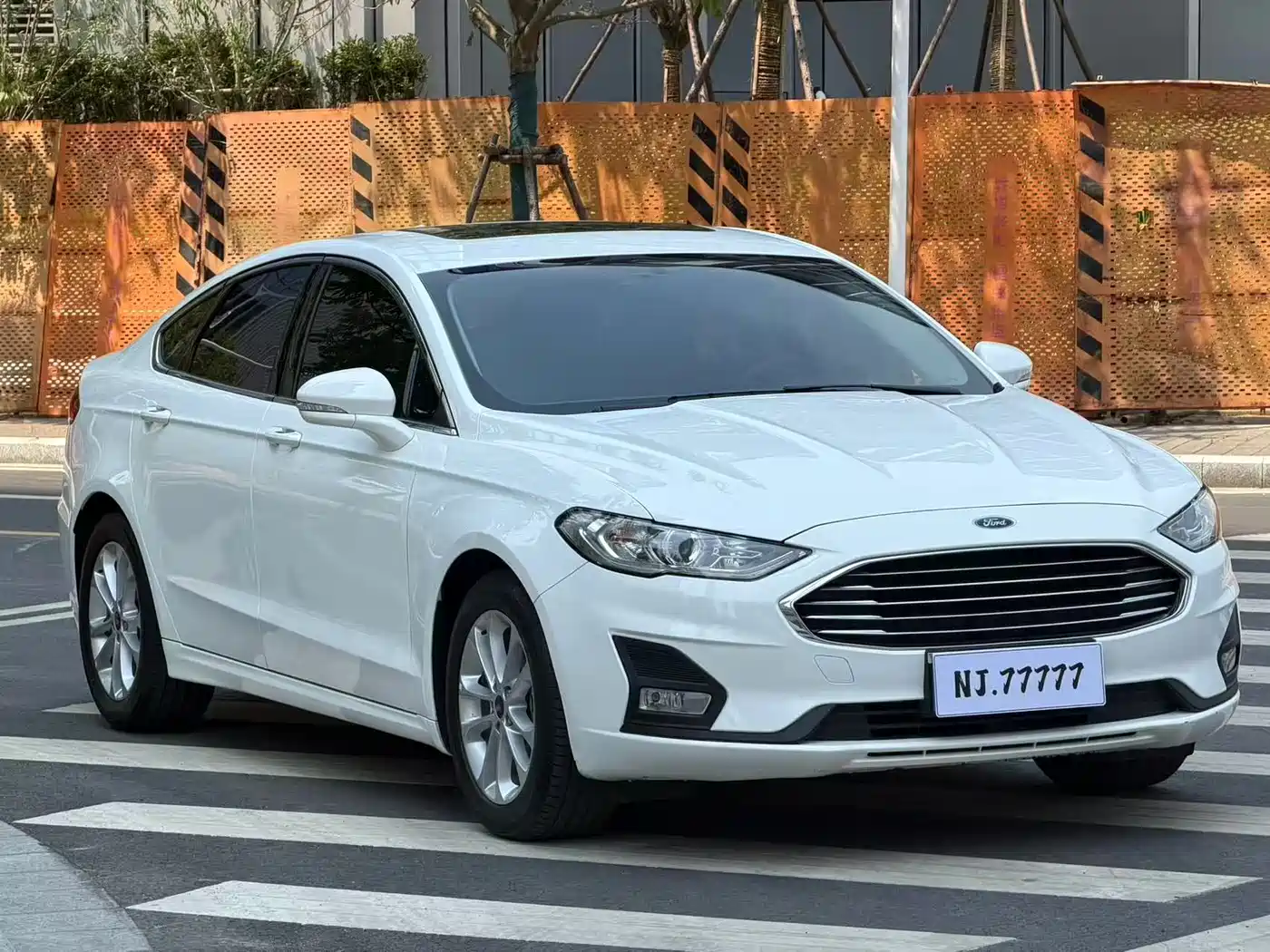 FORD MONDEO