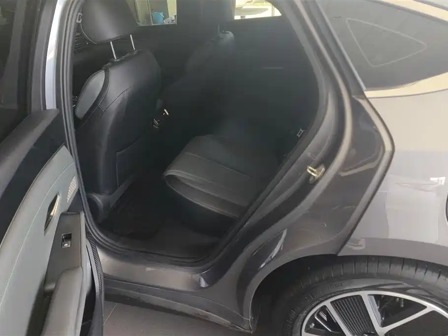 BYD Qin L 2024 DM-i 120KM Leading фото 11
