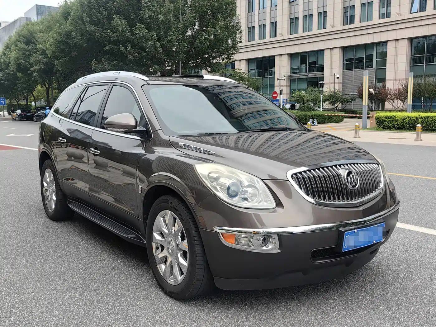 Buick Enclave 2010 3.6L Flagship Edition фото 6