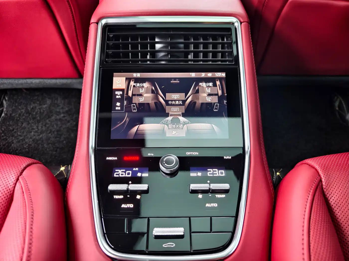 Porsche Panamera 2022 Panamera 2.9T фото 9