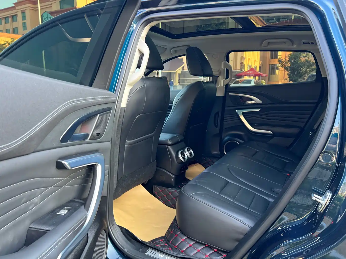 WEI PAI WEI BRAND VV7