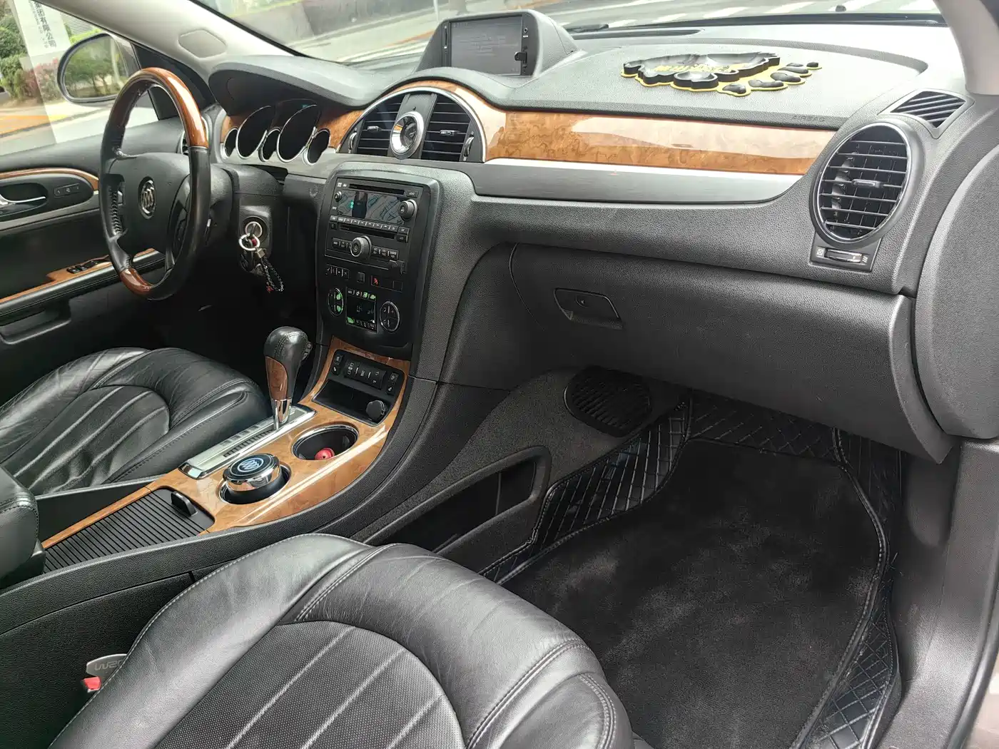 Buick Enclave 2010 3.6L Flagship Edition фото 13