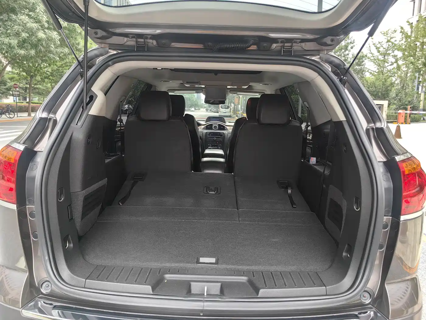 Buick Enclave 2010 3.6L Flagship Edition фото 21