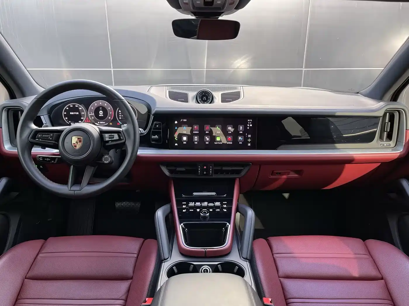 PORSCHE CAYENNE