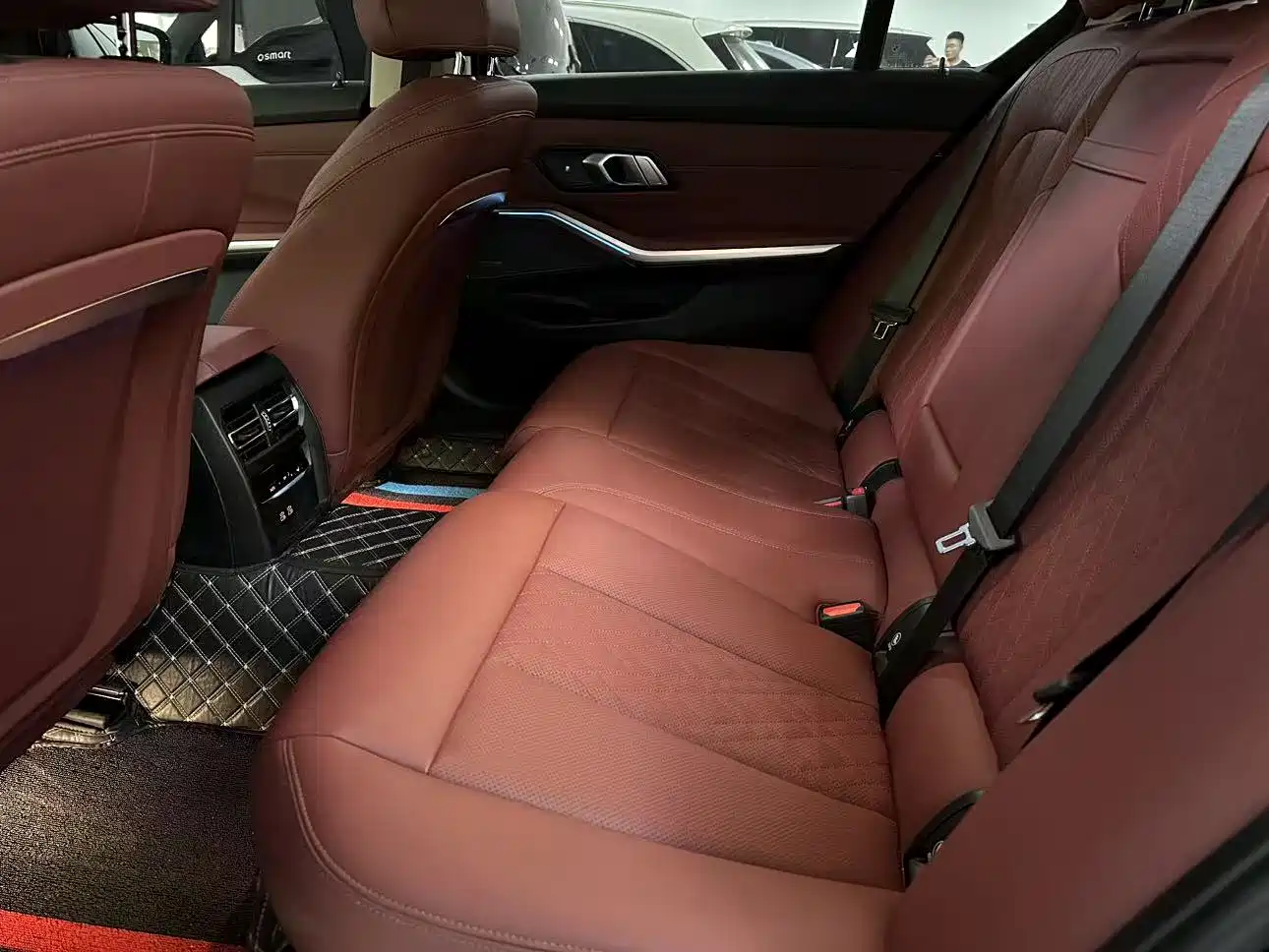 BMW 3 Series 2024 325Li M Sport Shadowline Package фото 10