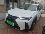 Photo 2 - Lexus UX