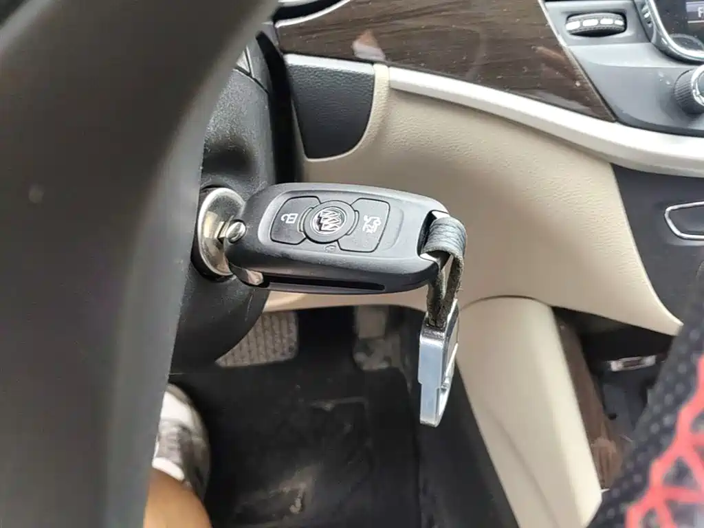 Buick Verano 2018 Sedan 15S Automatic Leading фото 15