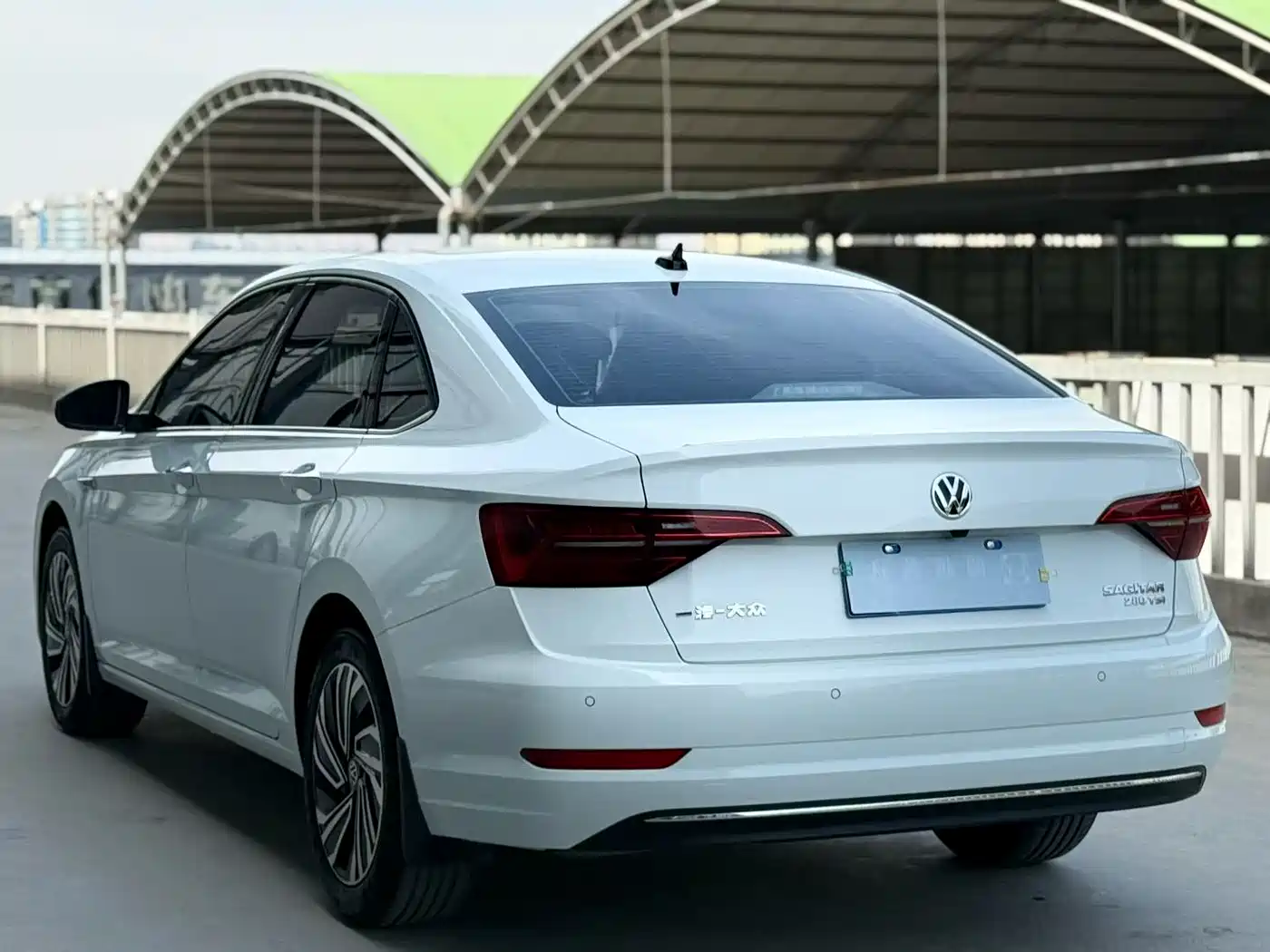 Volkswagen Sagitar 2021 280TSI DSG Comfort Smart Connect Edition фото 4