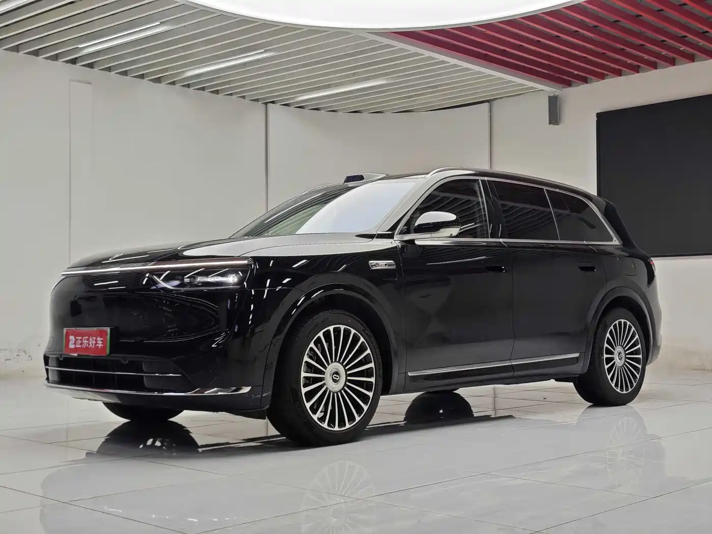 AITO Wenjie AITO M8 2025 Model Extended Range Ultra Edition 53.4kWh 5-Seater