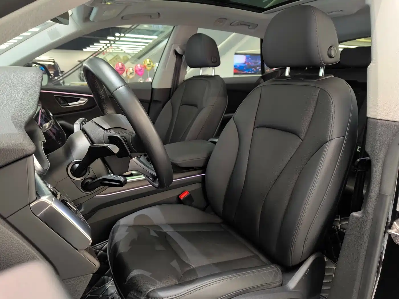 Audi Q8 2022 55 TFSI Luxury Dynamic фото 16