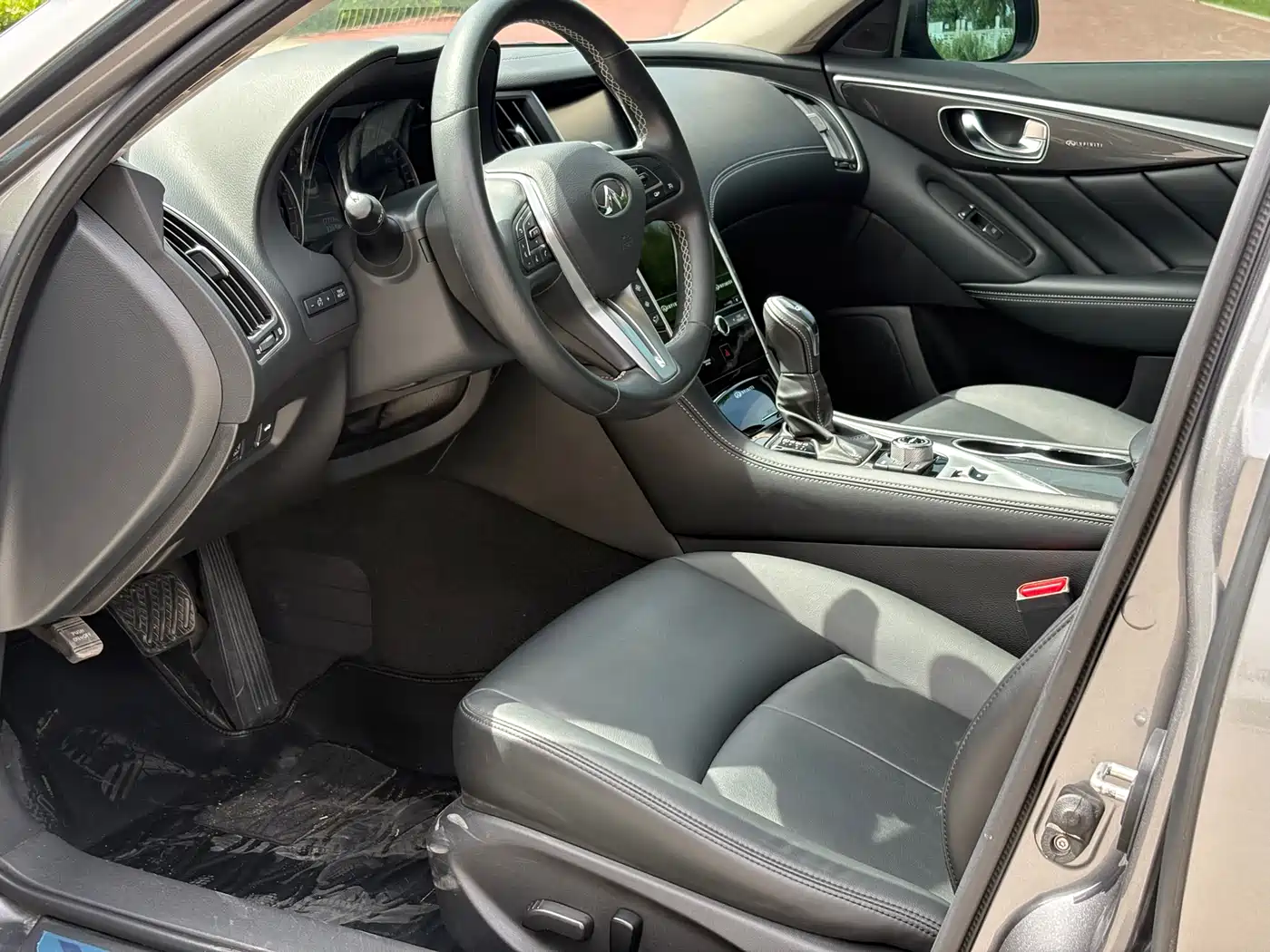 Infiniti Q50L 2021 2021 2.0T Comfort