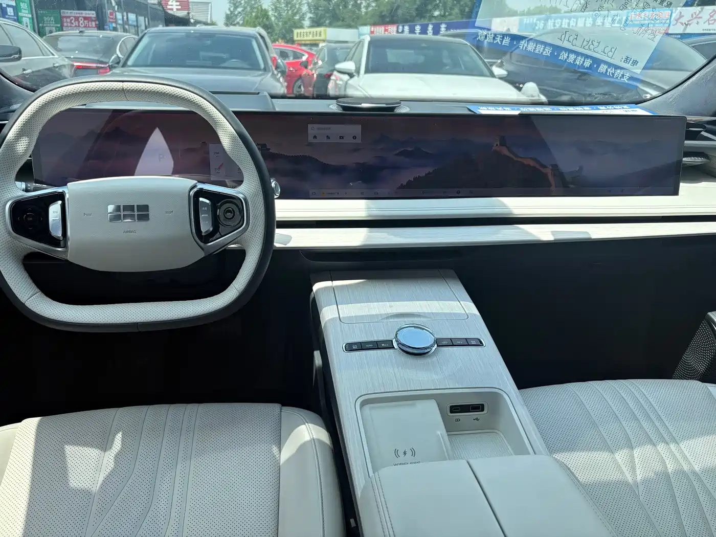 Geely Galaxy Galaxy E8 2024 665km RWD Starship Voyager Edition фото 6