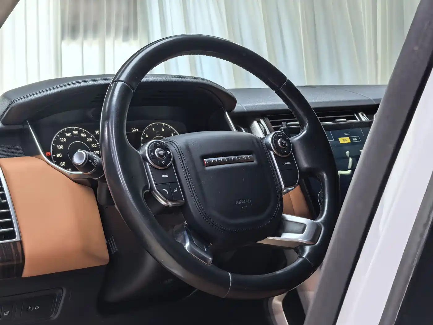 Land Rover Range Rover 2017 3.0 SC V6 Vogue фото 4