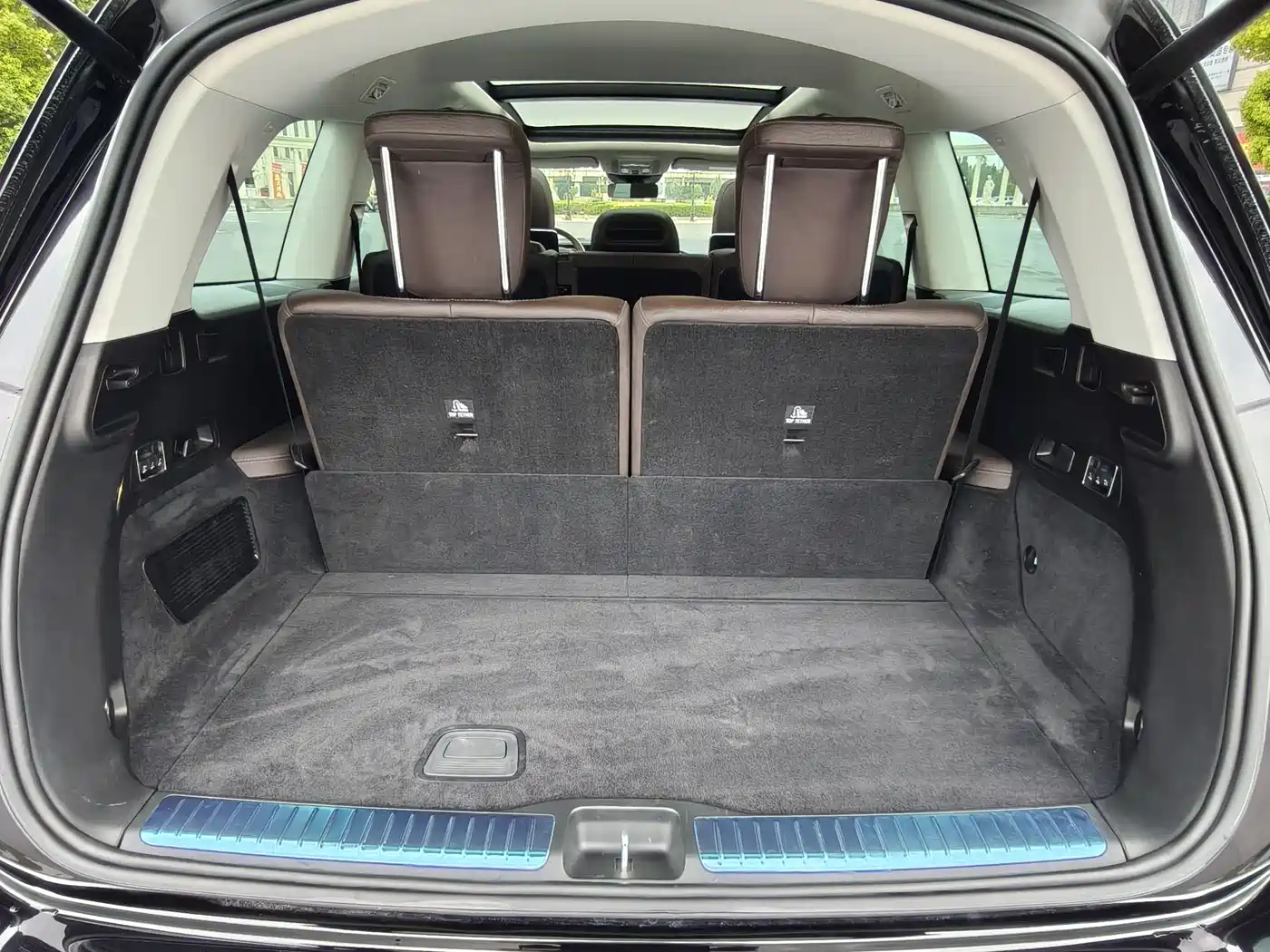 Mercedes-Benz GLS 2021 GLS 450 4MATIC Luxury фото 24