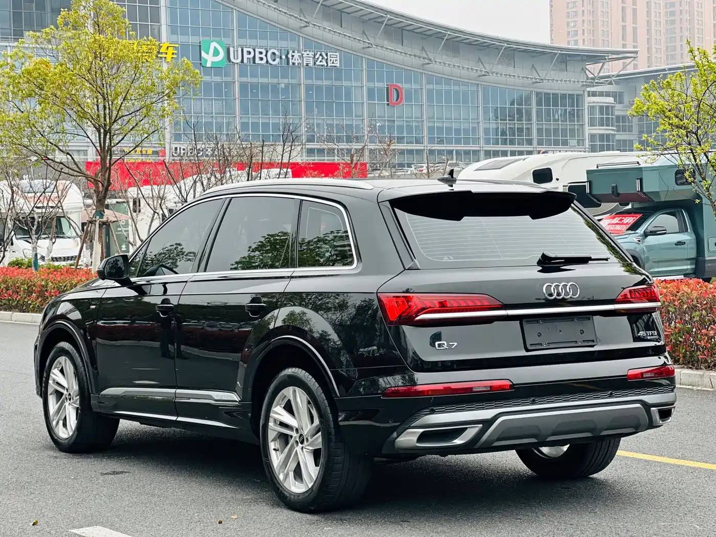AUDI Q7