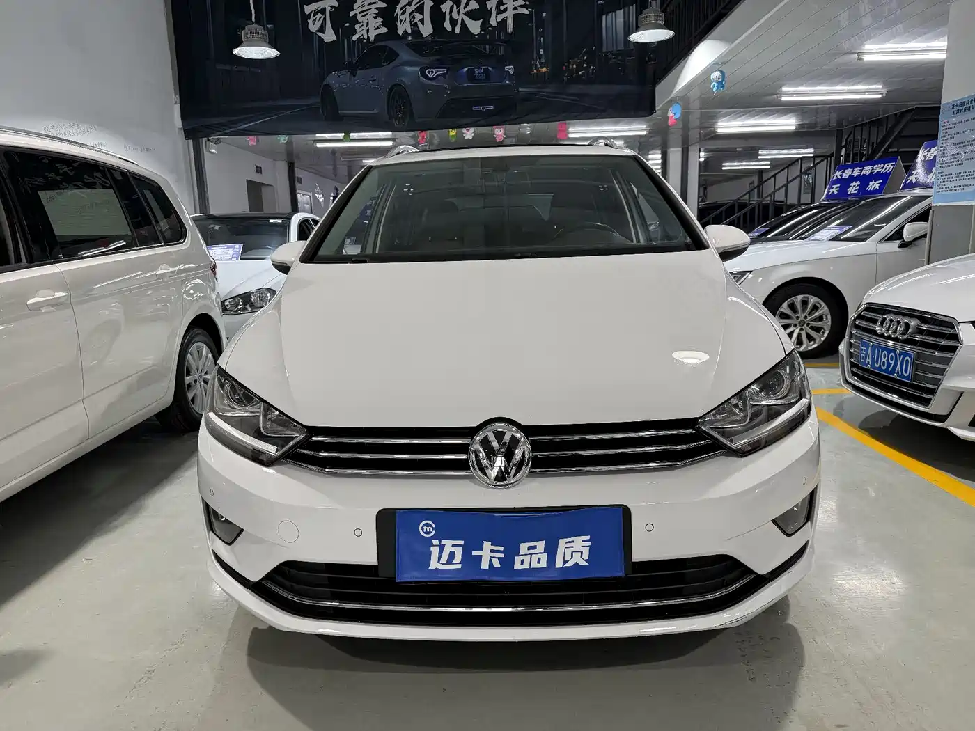 Volkswagen Golf Sportsvan 2018 230TSI Automatic Progressive фото 2