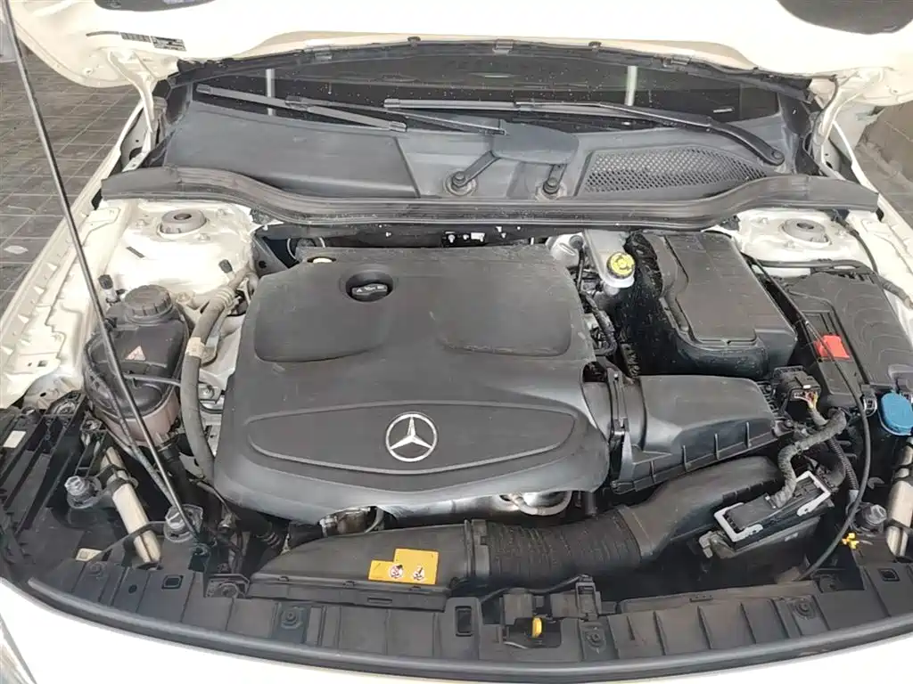 Mercedes-Benz GLA 2018 GLA 200 Fashion фото 20