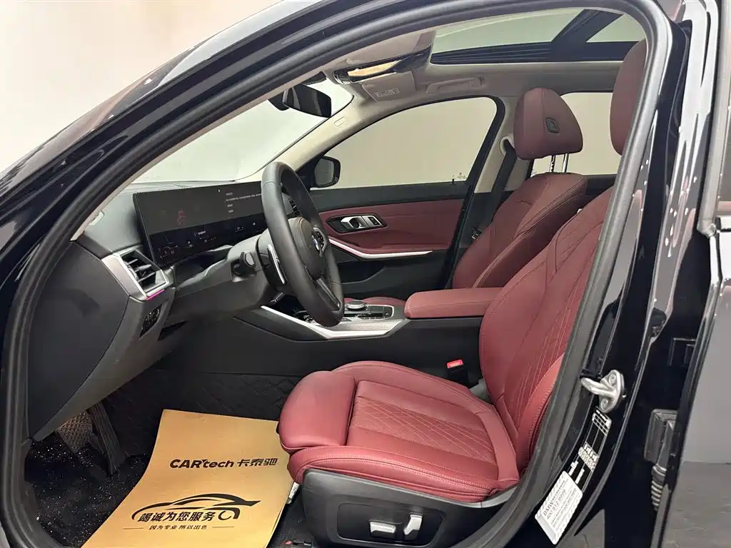 BMW 3 Series 2023 325Li M Sport Black Night Package фото 8