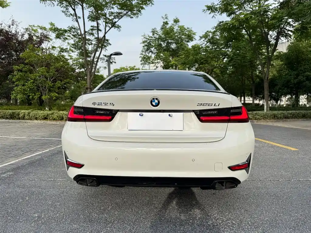 BMW 3 Series 2020 325Li Launch Edition фото 11