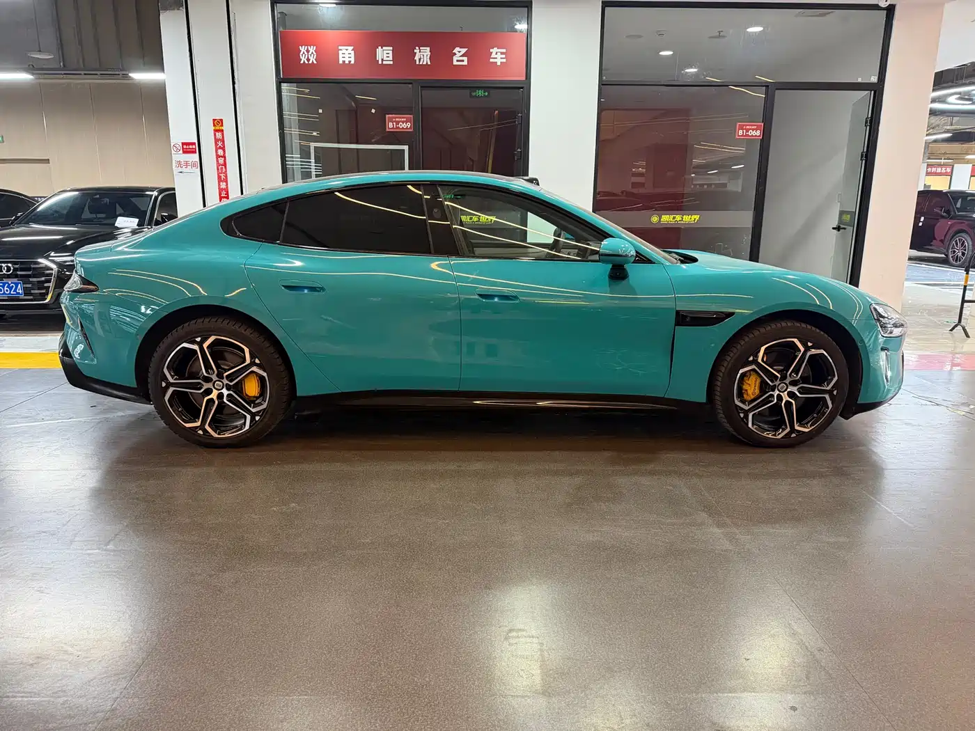 XIAOMI CAR XIAOMI SU7