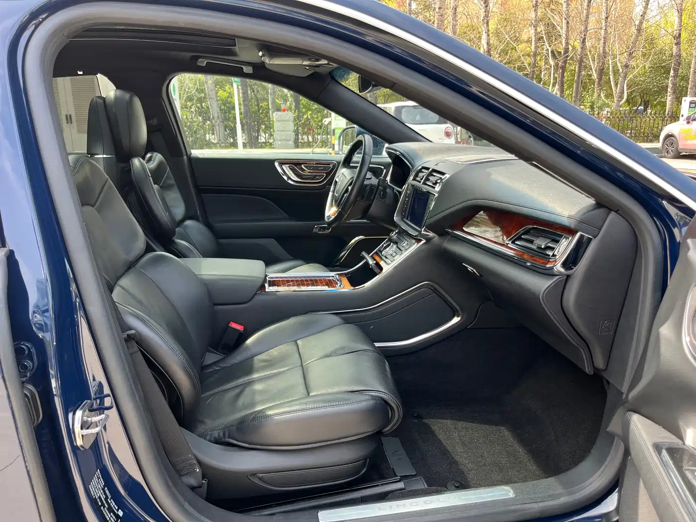 Lincoln Continental 2019 2.0T 2WD Zunyao Edition China VI фото 19