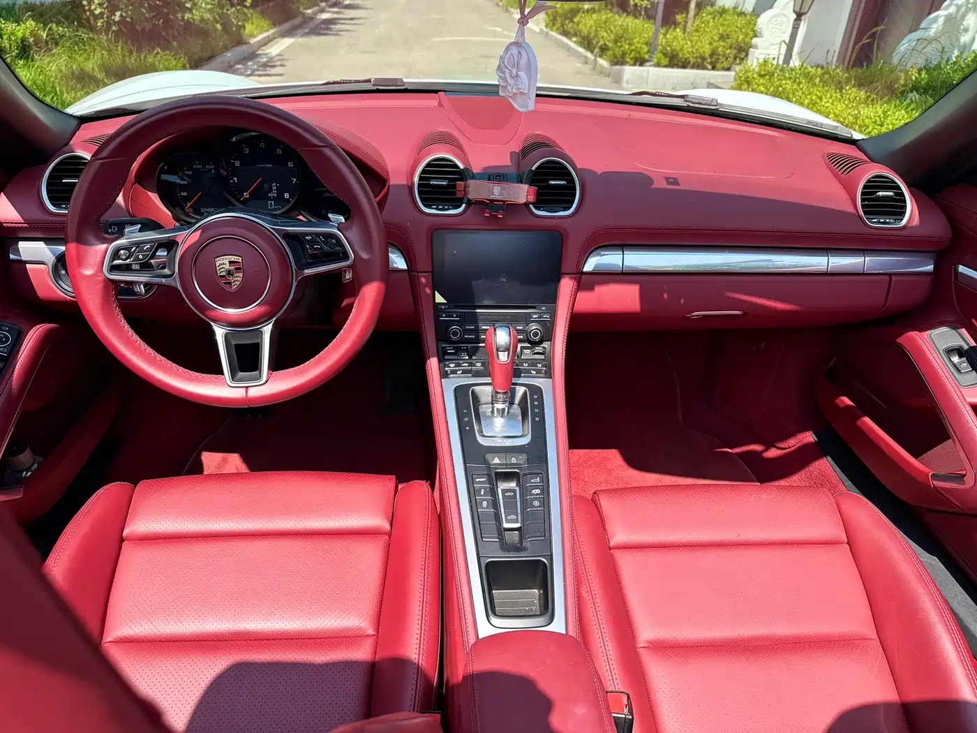Porsche 718 2022 Boxster 2.0T фото 13