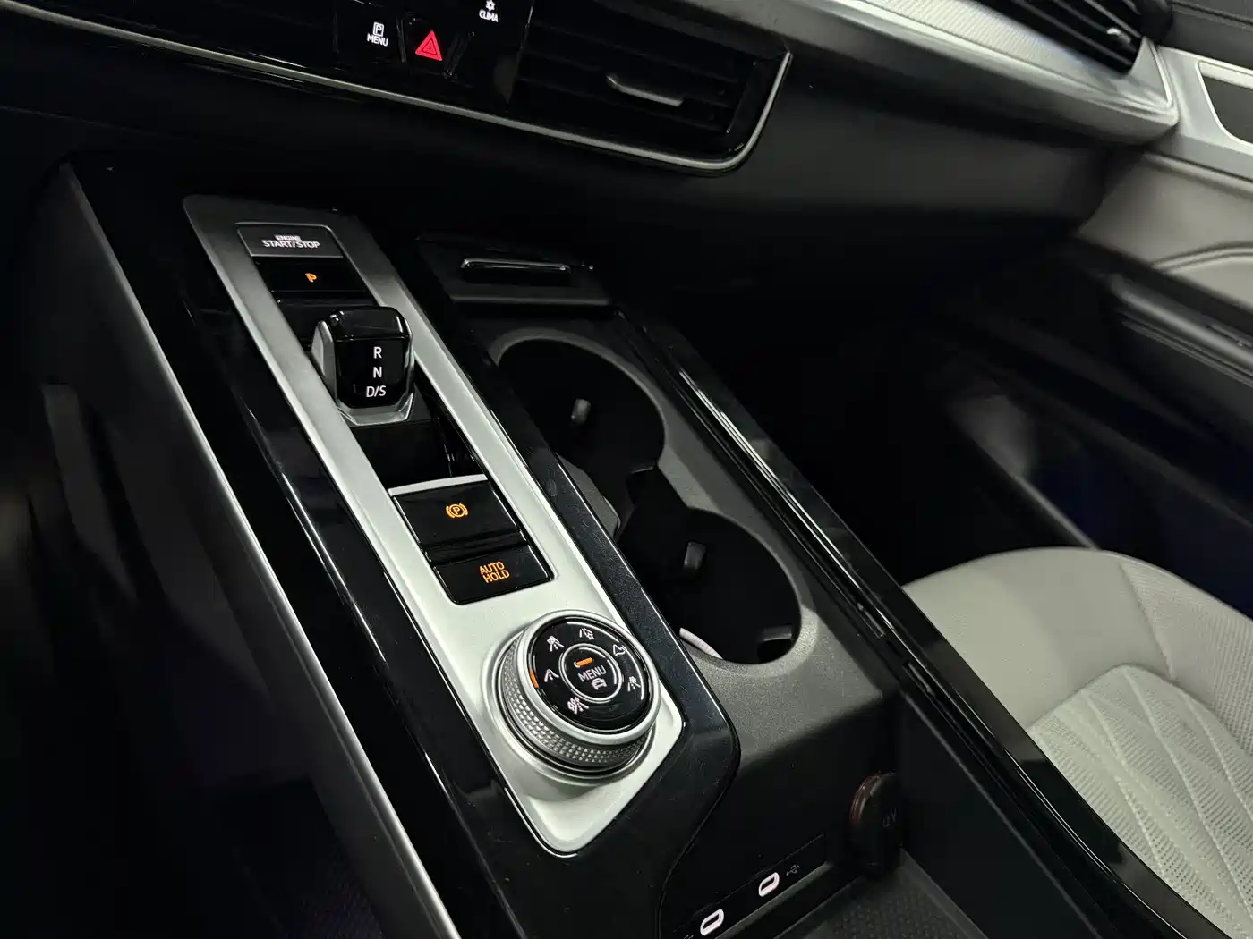 VOLKSWAGEN RANGE PATROL