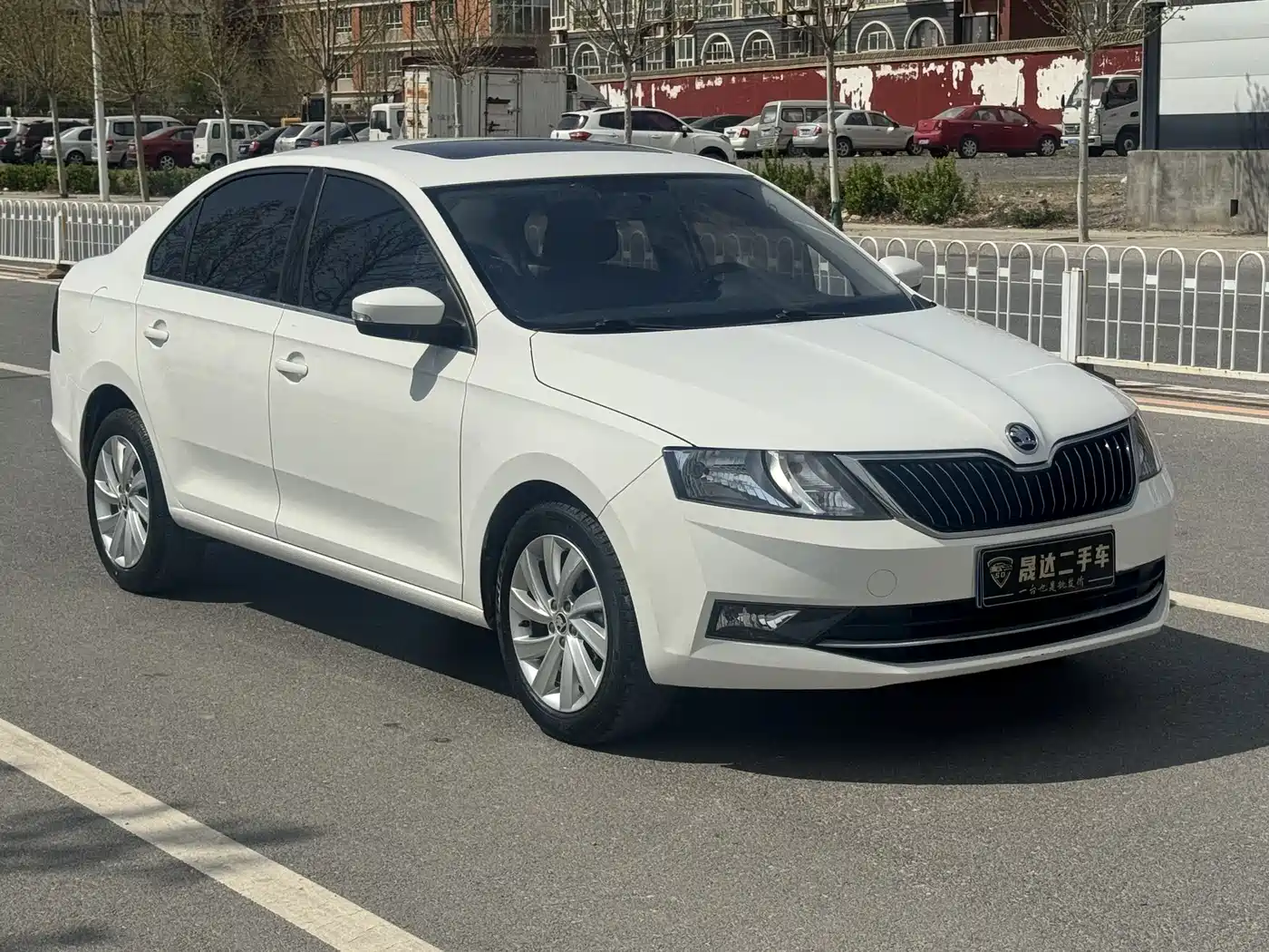 Škoda Rapid 2019 1.5L Automatic Comfort Version China VI фото 3