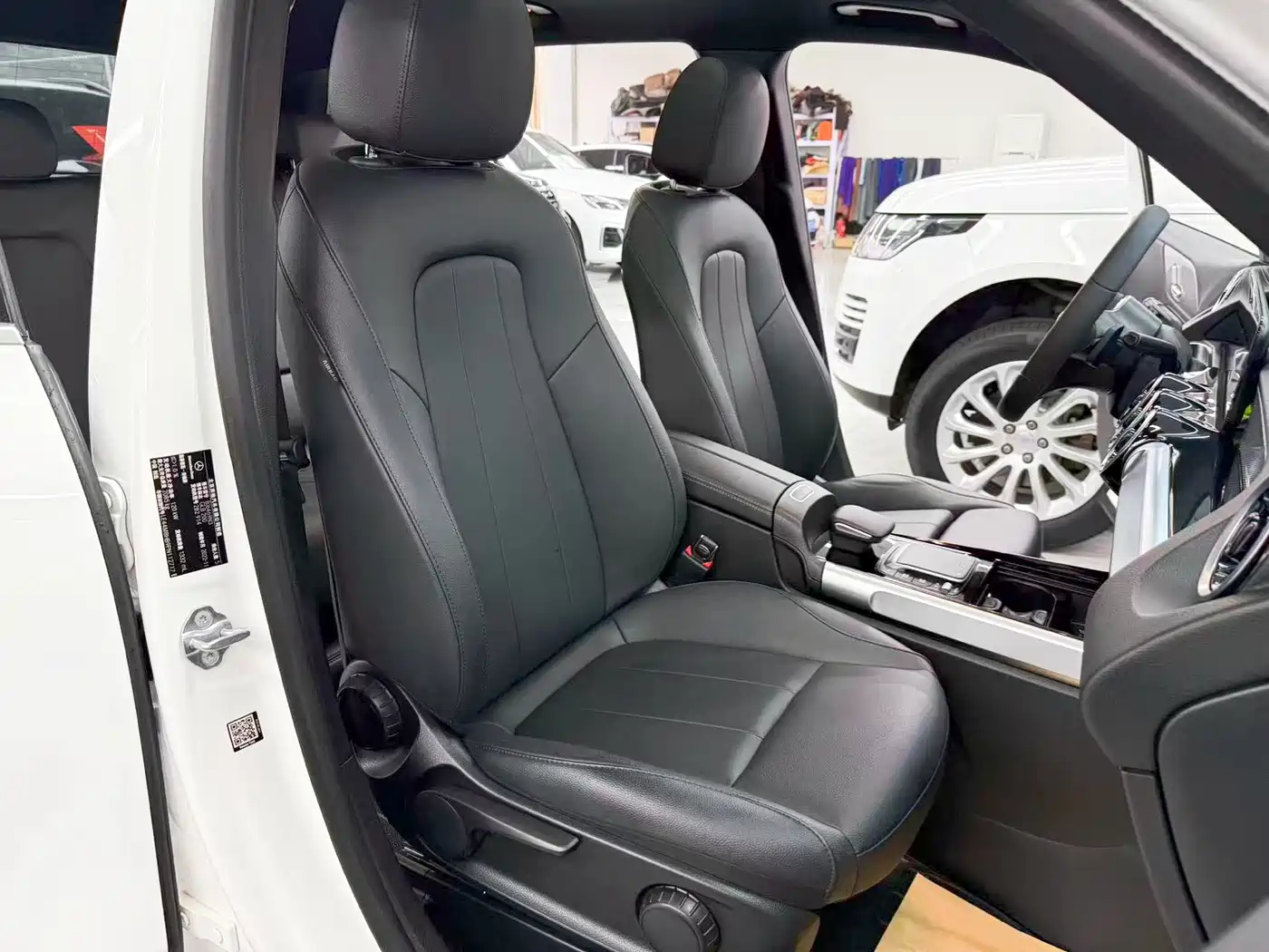 Mercedes-Benz GLB 2023 GLB 200 Dynamic фото 15