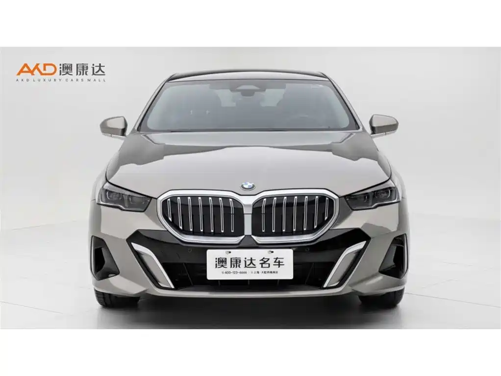 BMW 5 Series 2024 525Li M Sport Package фото 2