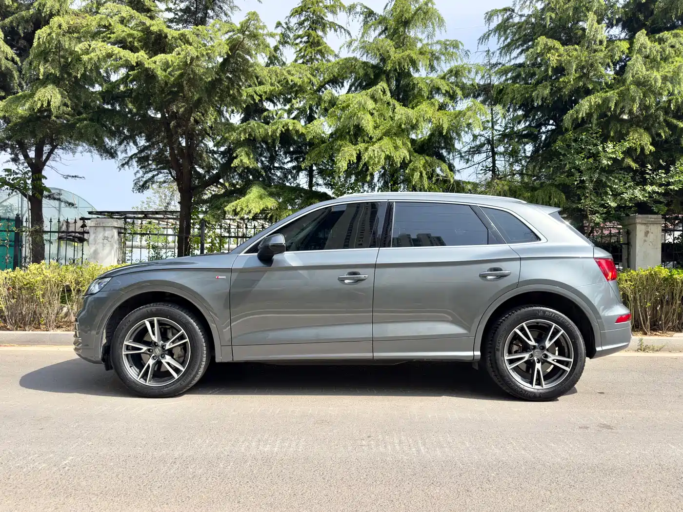Audi Q5L 2020 40 TFSI Prestige Fashion фото 2