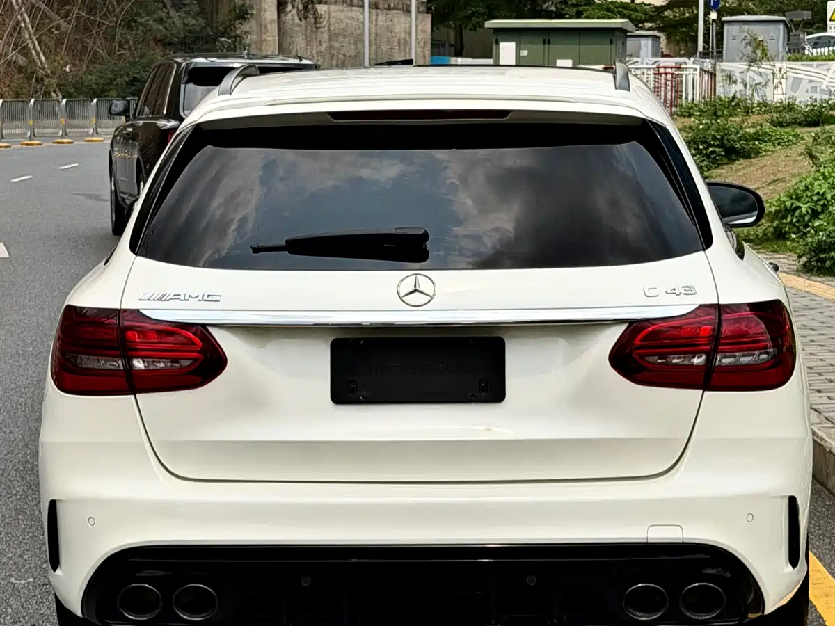 Mercedes-Benz C-Class AMG 2019 AMG C 43 4MATIC Estate Special Edition фото 6