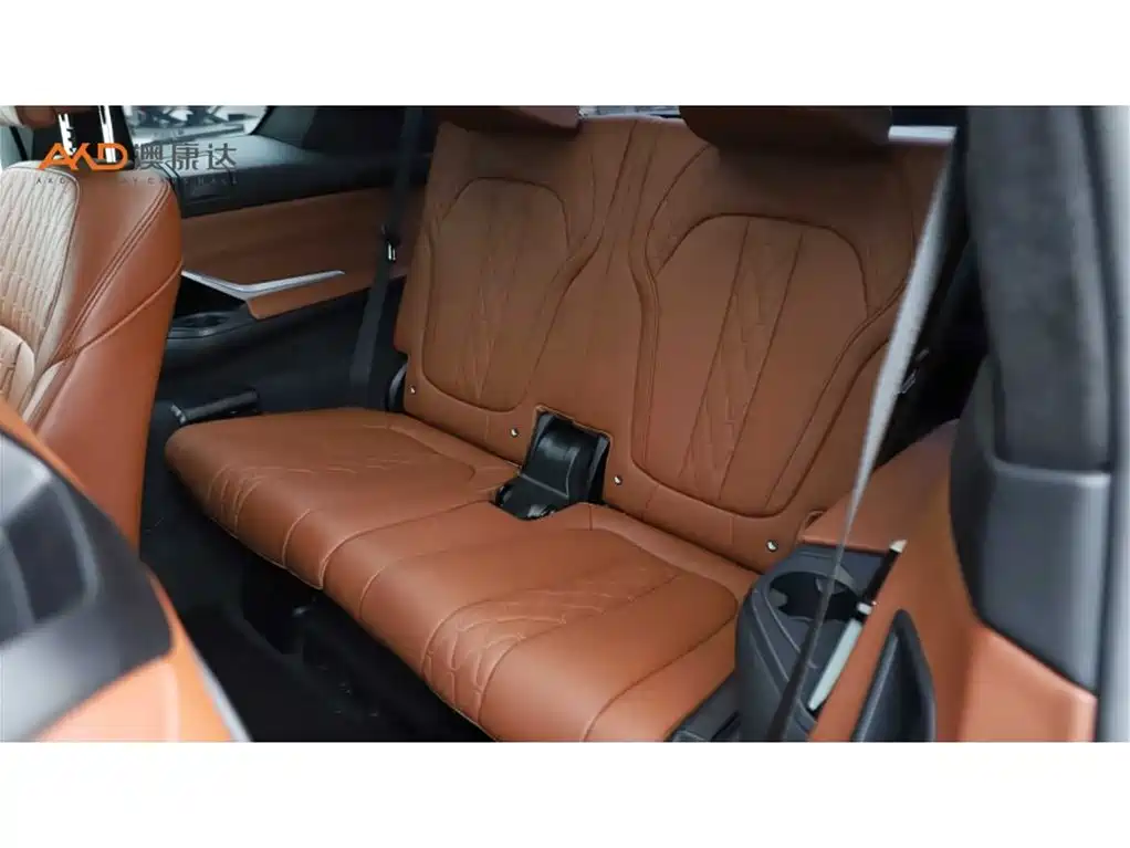 BMW X7 2023 xDrive40i Exclusive M Sport Package фото 9