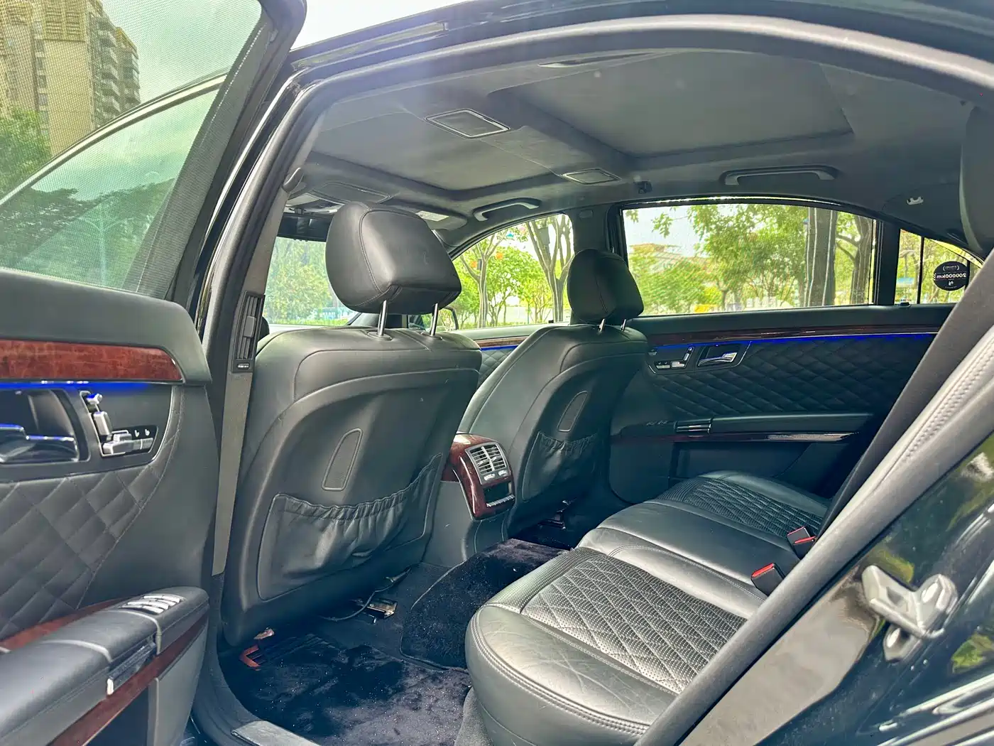 Mercedes-Benz S-Class фото 17