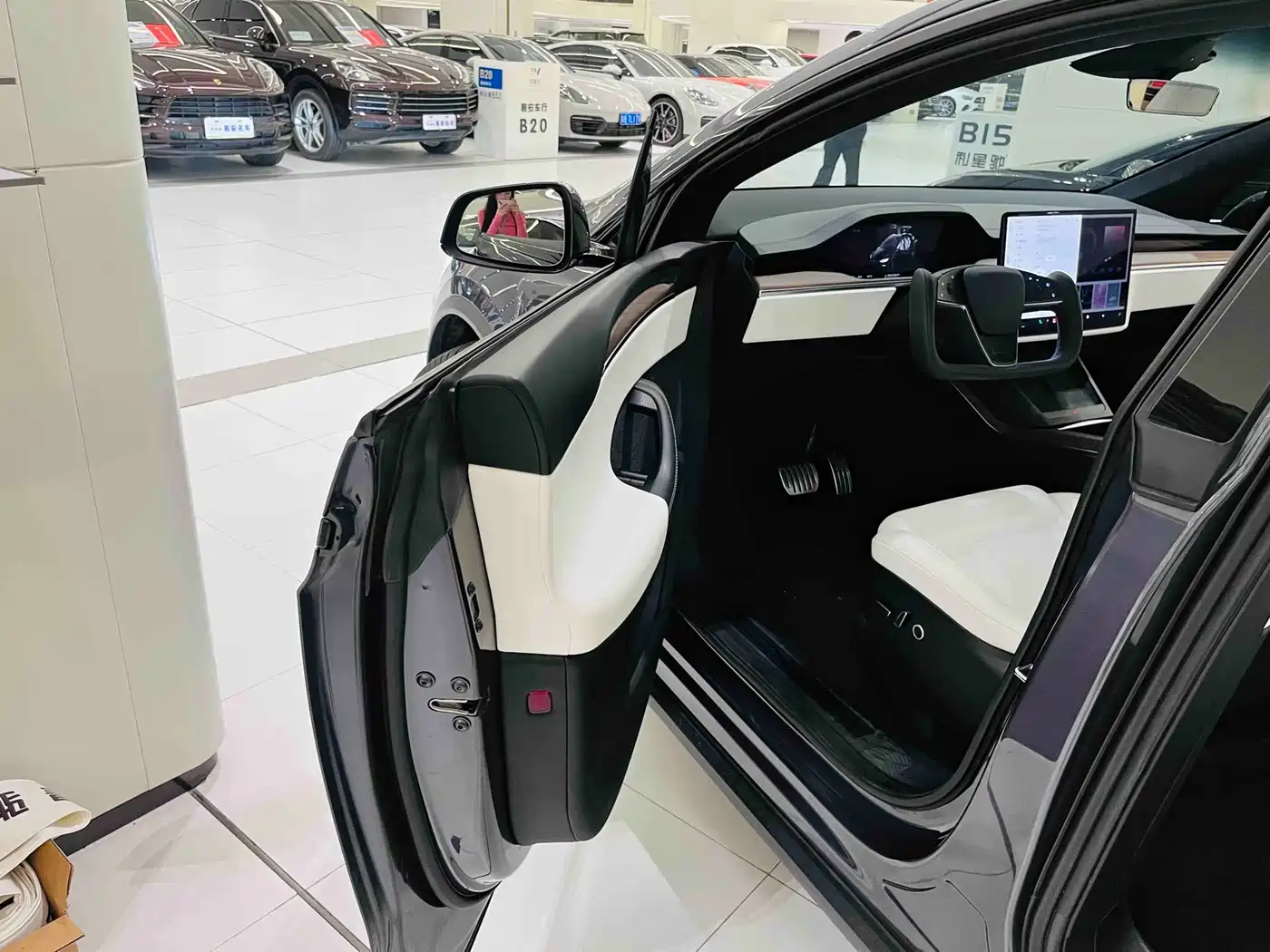 Tesla Model X 2023 2023 Dual Motor All-Wheel Drive Edition