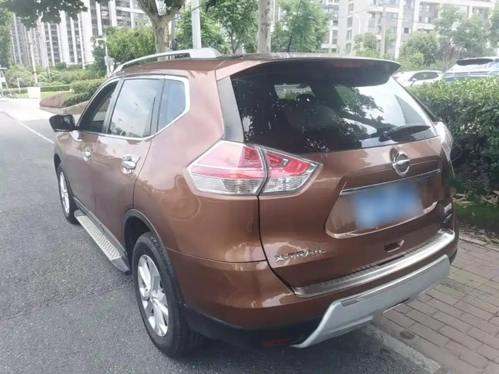 Фото 5 - Nissan X-Trail