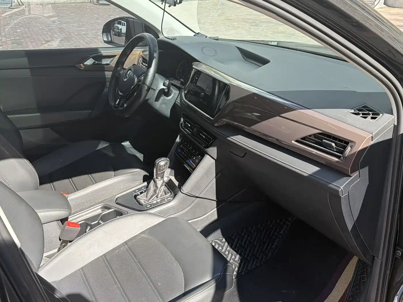 Volkswagen Tharu 2021 280TSI 2WD Luxury Plus фото 17