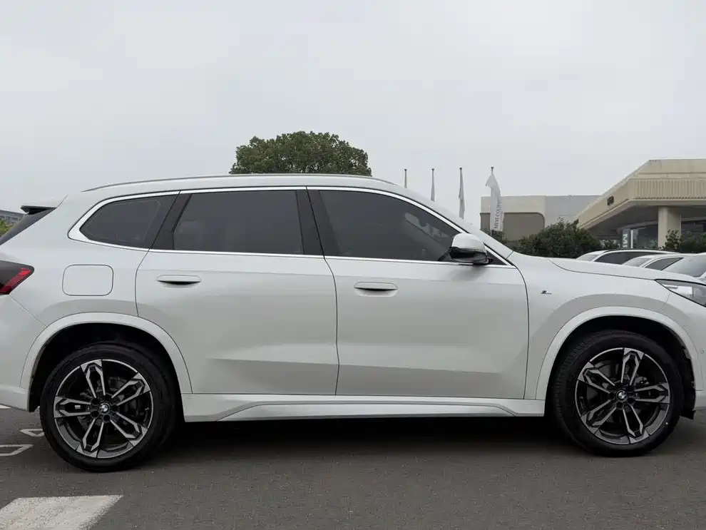 BMW X1 2023 sDrive25Li M Sport Package фото 7