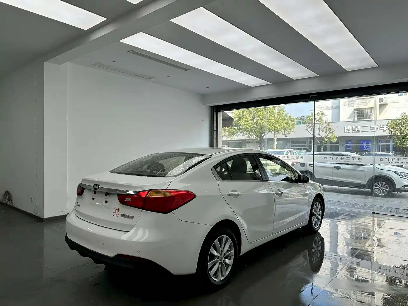 Kia K3 2015 1.6L Manual GLS фото 9