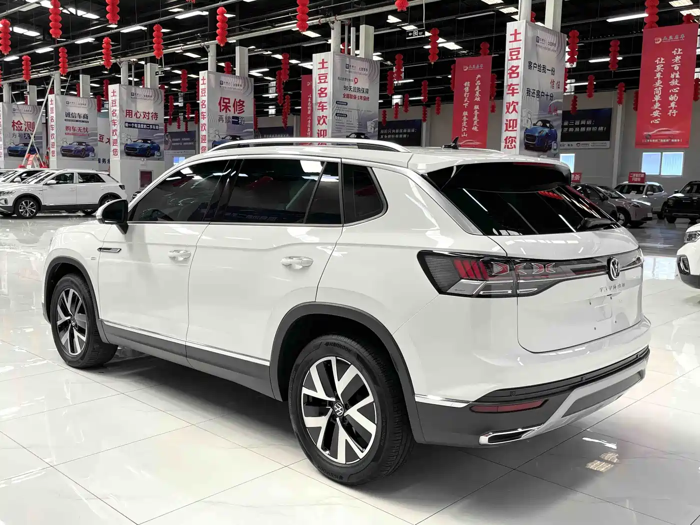 Volkswagen Tayron 2023 280TSI 2WD Luxury Plus Advanced Edition фото 4