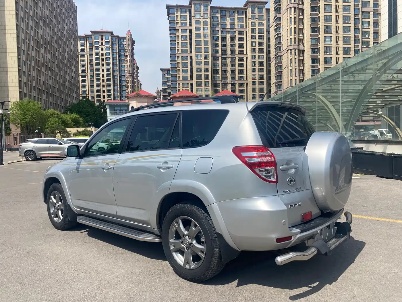 Toyota RAV4 Rongfang 2013 Special Edition 2.0L Auto Classic фото 4