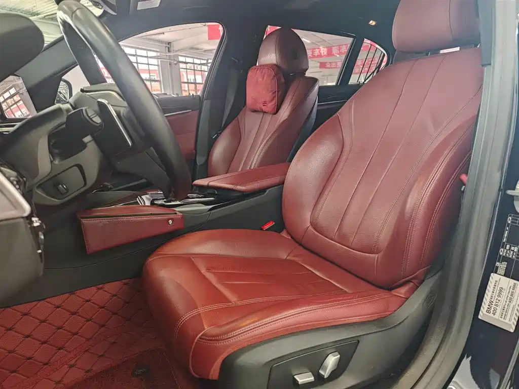 BMW 5 Series 2018 530Li Leading M Sport Package фото 14