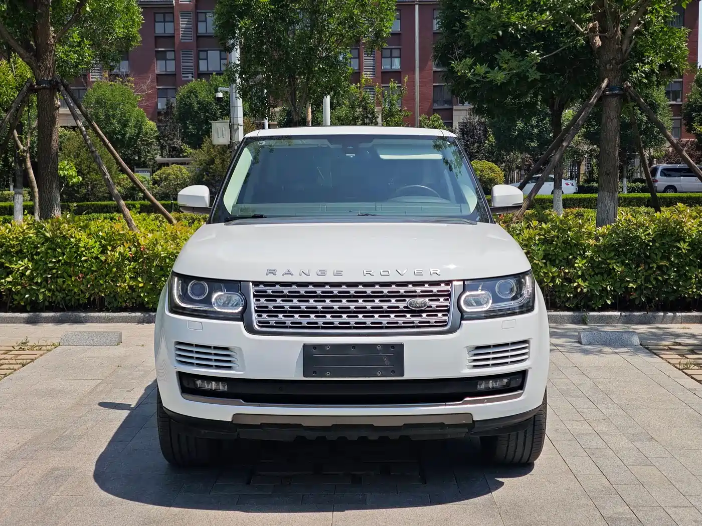 Land Rover Range Rover 2015 3.0 SC V6 Vogue фото 2