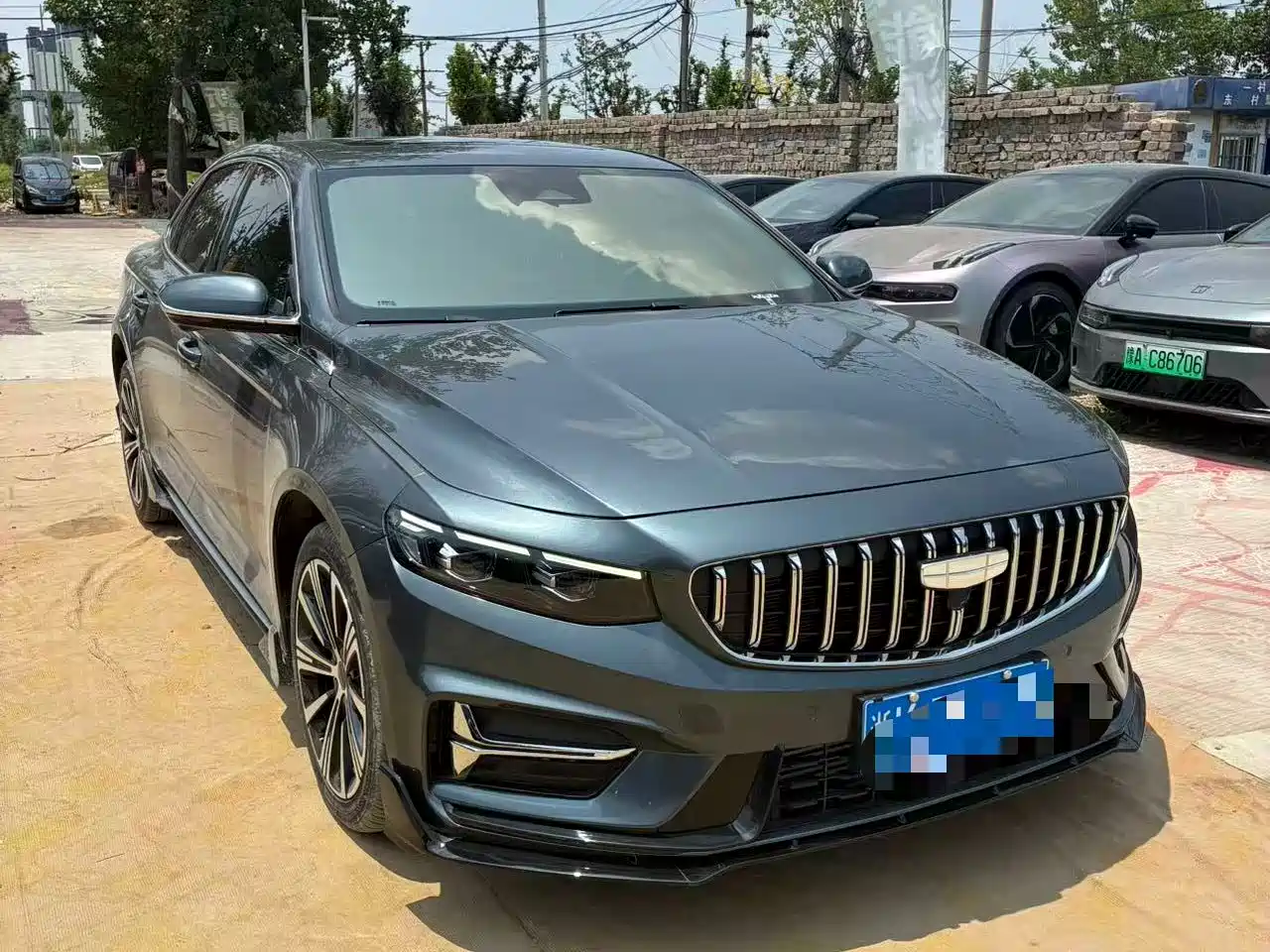 Фото 3 - Geely Xing Rui