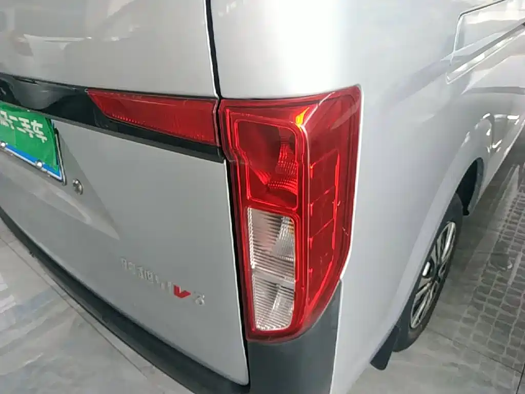 Changan Kuayue Kuayuexing V3 2025 2023 1.5L Gasoline Enjoyment 5-seater Passenger Vehicle