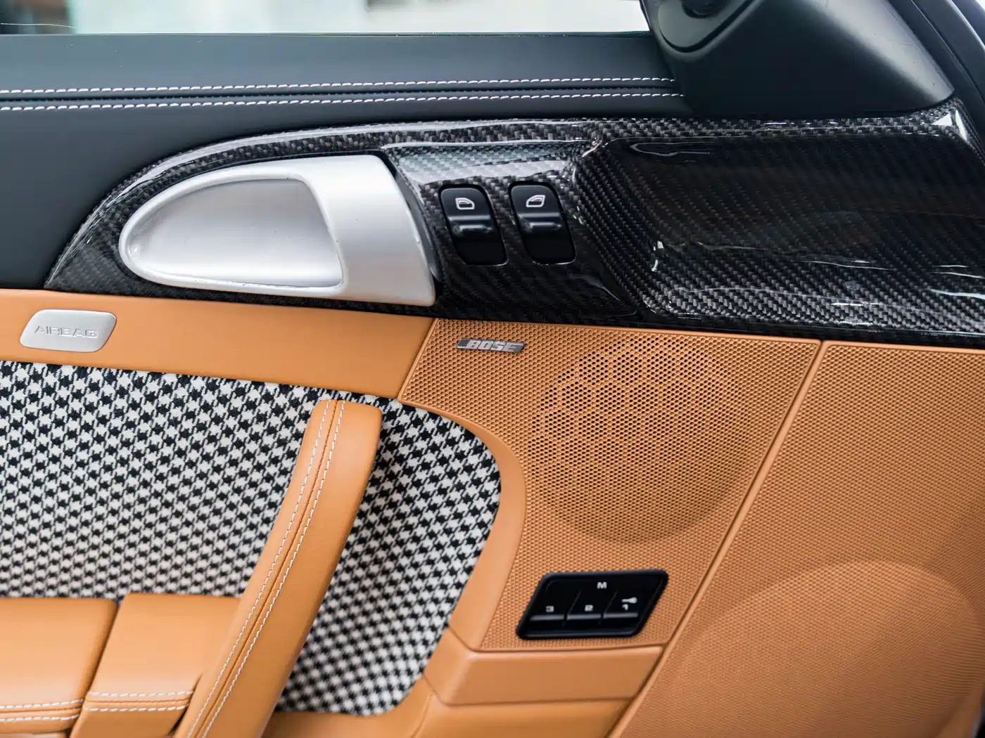 Porsche 911 2010 Carrera 4 3.6L фото 7