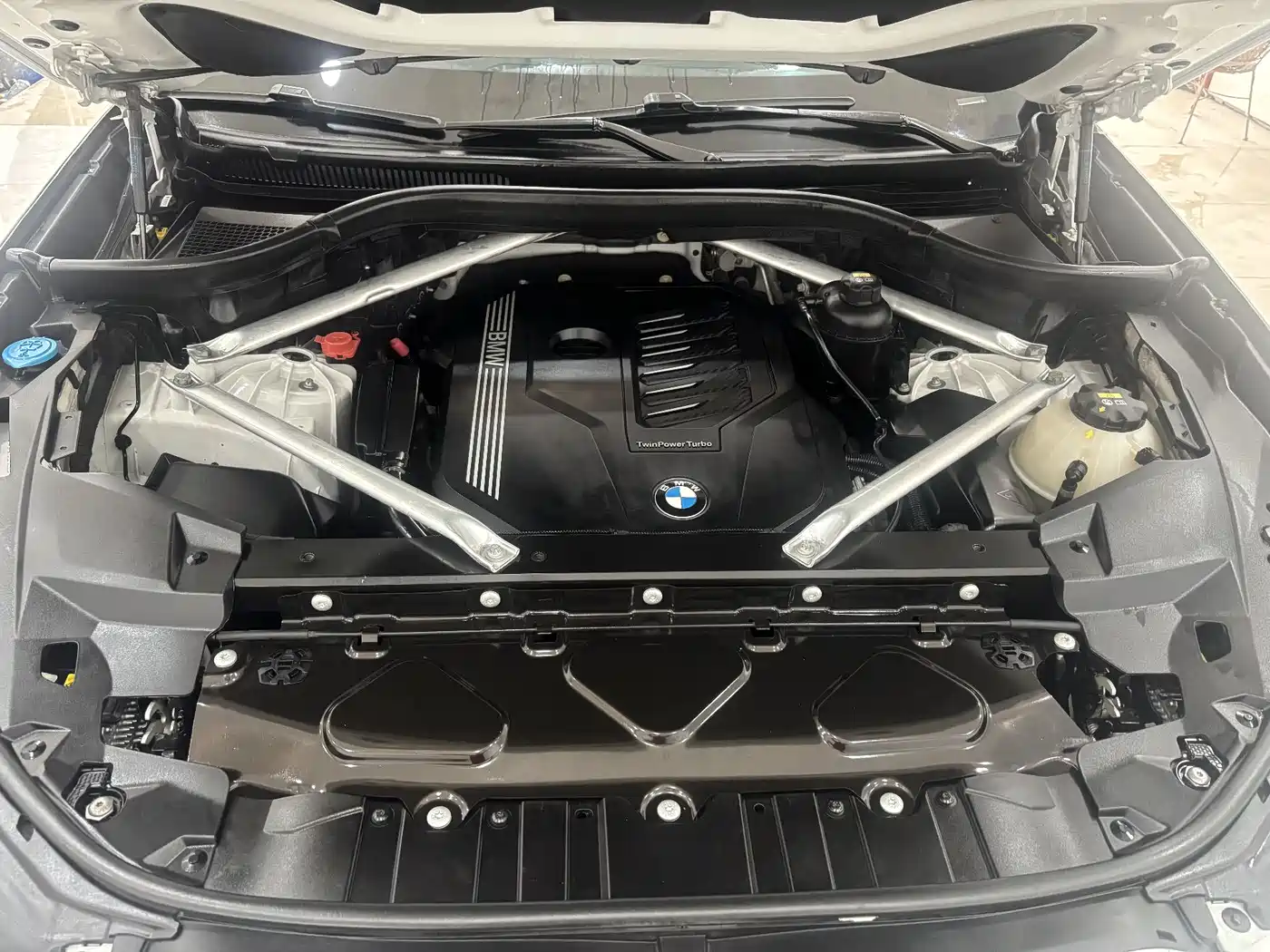 BMW X5 (Import) 2019 xDrive40i Exclusive M Sport Package фото 34