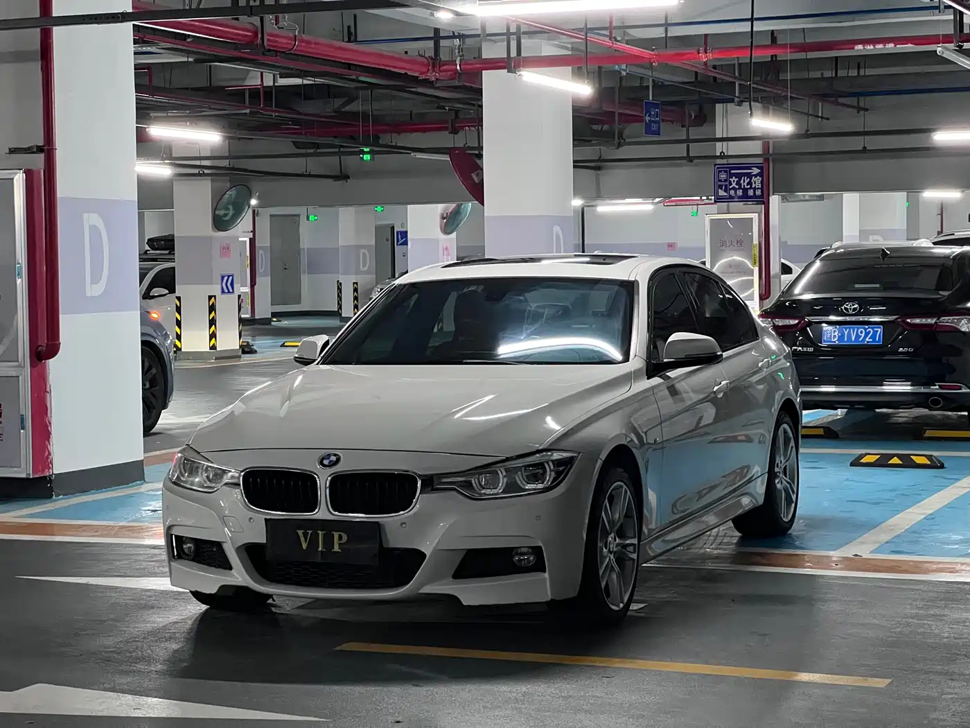 BMW 3 Series 2018 320i M Sport Package